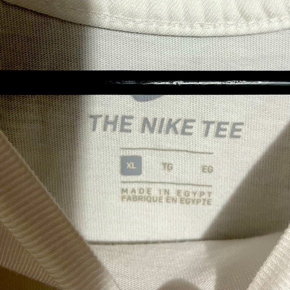 Nike Air - Inflatable Tube Man Shirt - Picture 4 of 4